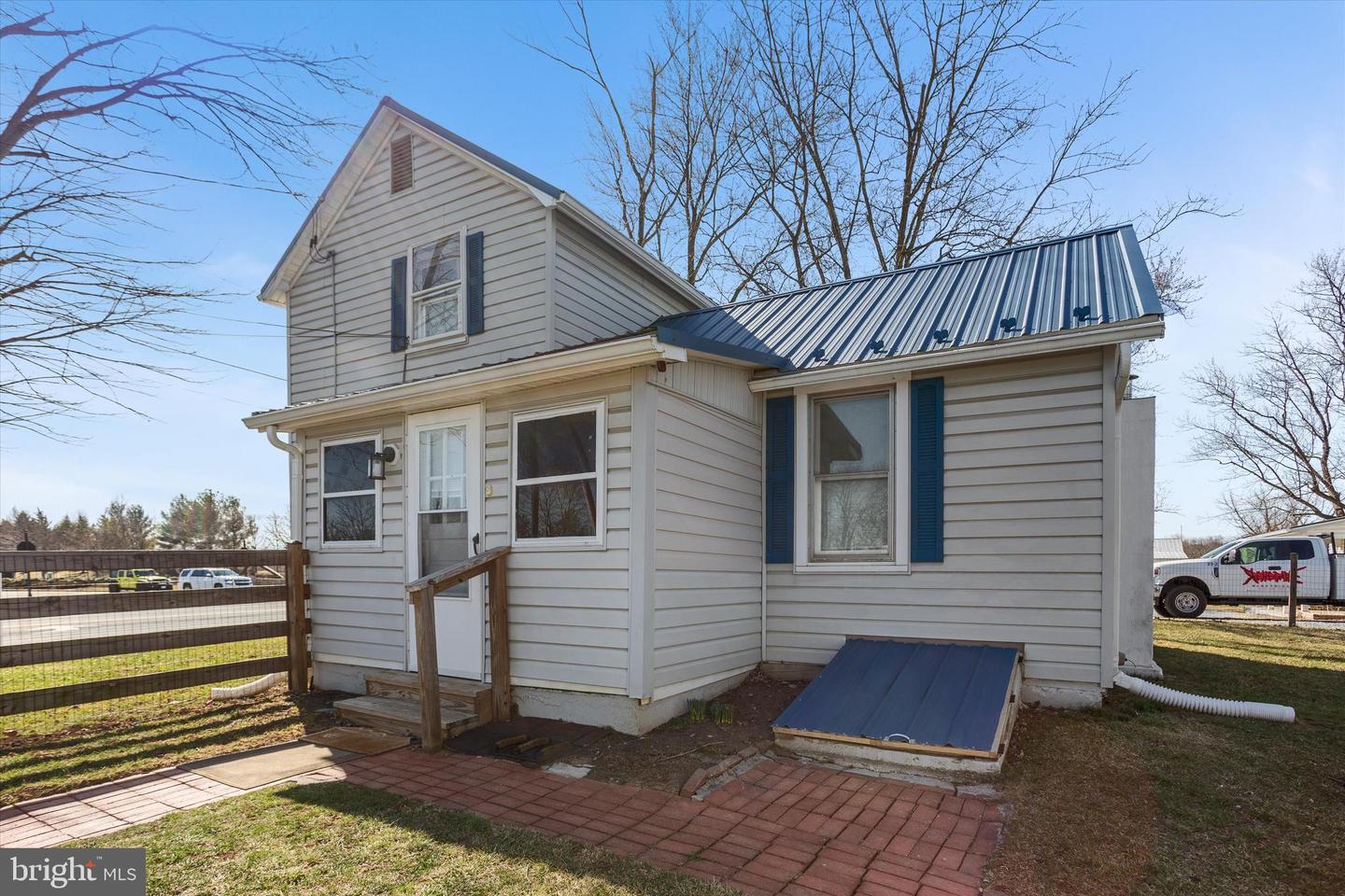 337 OLD CHARLES TOWN RD, STEPHENSON, Virginia 22656, 3 Bedrooms Bedrooms, ,1 BathroomBathrooms,Residential,For sale,337 OLD CHARLES TOWN RD,VAFV2024750 MLS # VAFV2024750