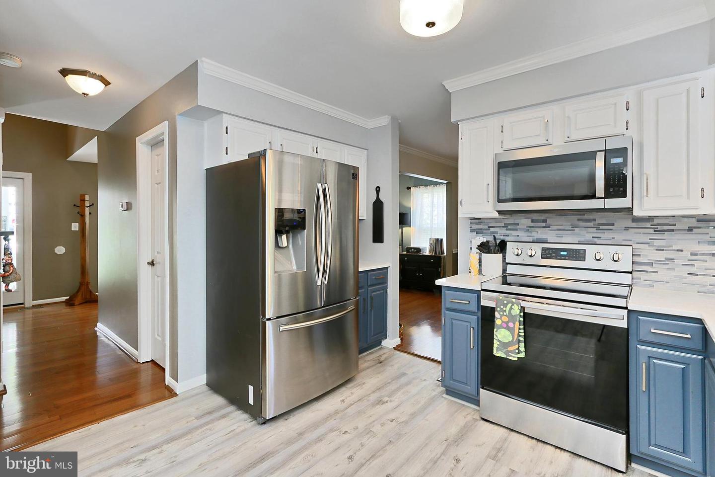 13757 CABELLS MILL DR, CENTREVILLE, Virginia 20120, 6 Bedrooms Bedrooms, ,3 BathroomsBathrooms,Residential,For sale,13757 CABELLS MILL DR,VAFX2243624 MLS # VAFX2243624
