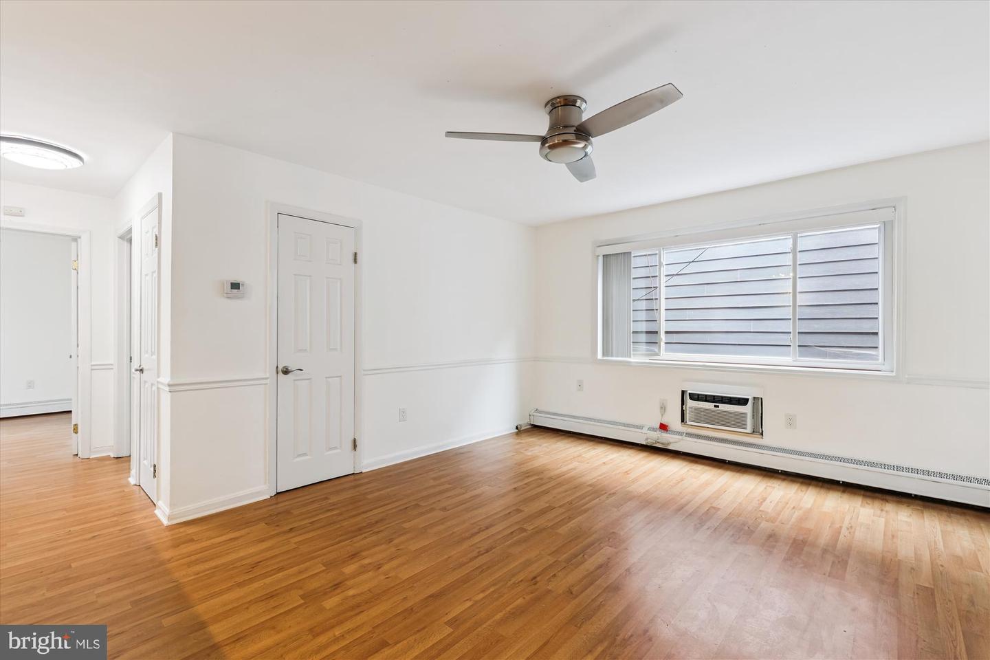 513 12TH ST NE #3, WASHINGTON, District Of Columbia 20002, 2 Bedrooms Bedrooms, ,1 BathroomBathrooms,Residential,For sale,513 12TH ST NE #3,DCDC2214400 MLS # DCDC2214400