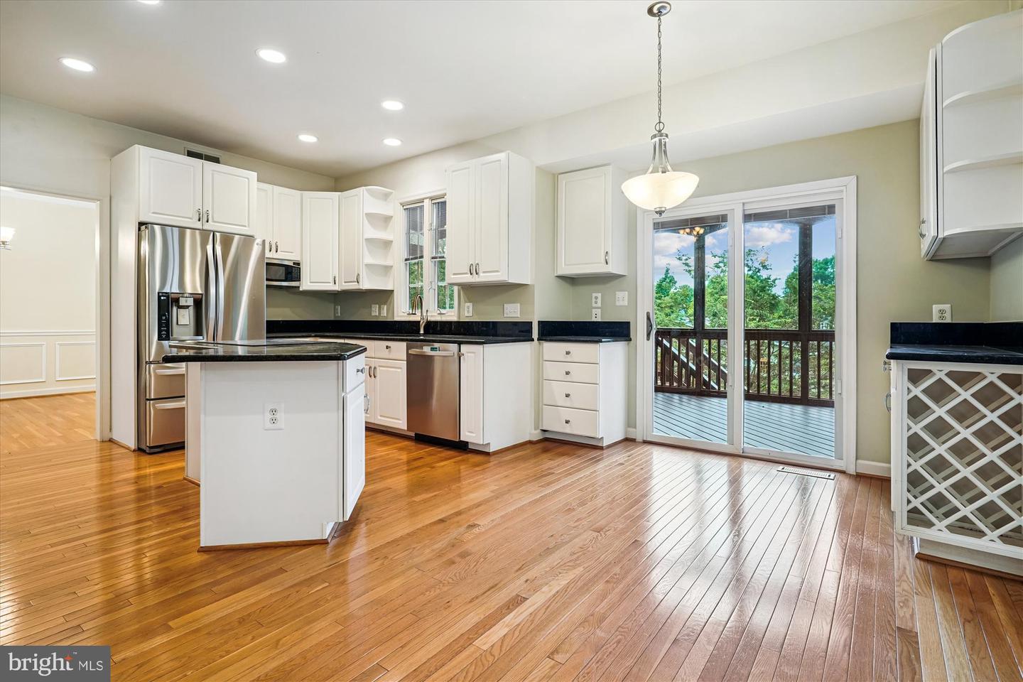 5916 EWING PL, ALEXANDRIA, Virginia 22310, 5 Bedrooms Bedrooms, ,4 BathroomsBathrooms,Residential,For sale,5916 EWING PL,VAFX2260768 MLS # VAFX2260768