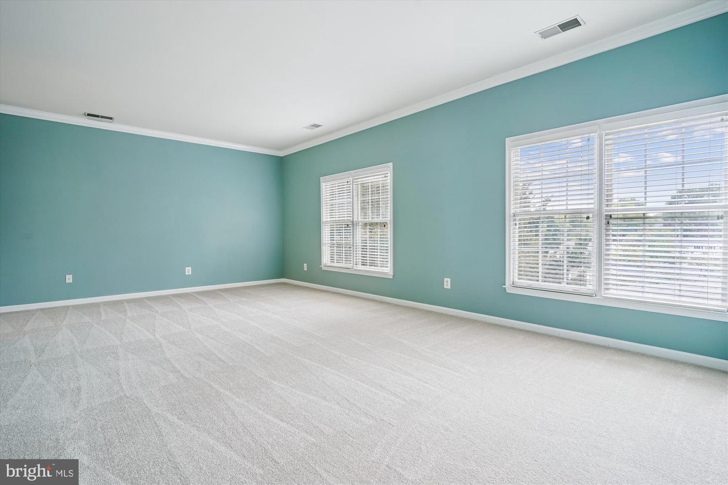 5916 EWING PL, ALEXANDRIA, Virginia 22310, 5 Bedrooms Bedrooms, ,4 BathroomsBathrooms,Residential,For sale,5916 EWING PL,VAFX2260768 MLS # VAFX2260768