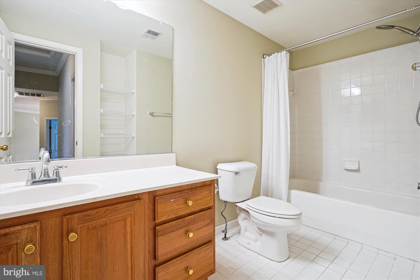 5916 EWING PL, ALEXANDRIA, Virginia 22310, 5 Bedrooms Bedrooms, ,4 BathroomsBathrooms,Residential,For sale,5916 EWING PL,VAFX2260768 MLS # VAFX2260768