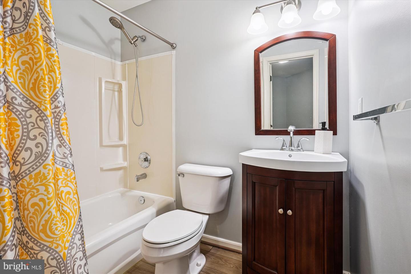 5916 EWING PL, ALEXANDRIA, Virginia 22310, 5 Bedrooms Bedrooms, ,4 BathroomsBathrooms,Residential,For sale,5916 EWING PL,VAFX2260768 MLS # VAFX2260768
