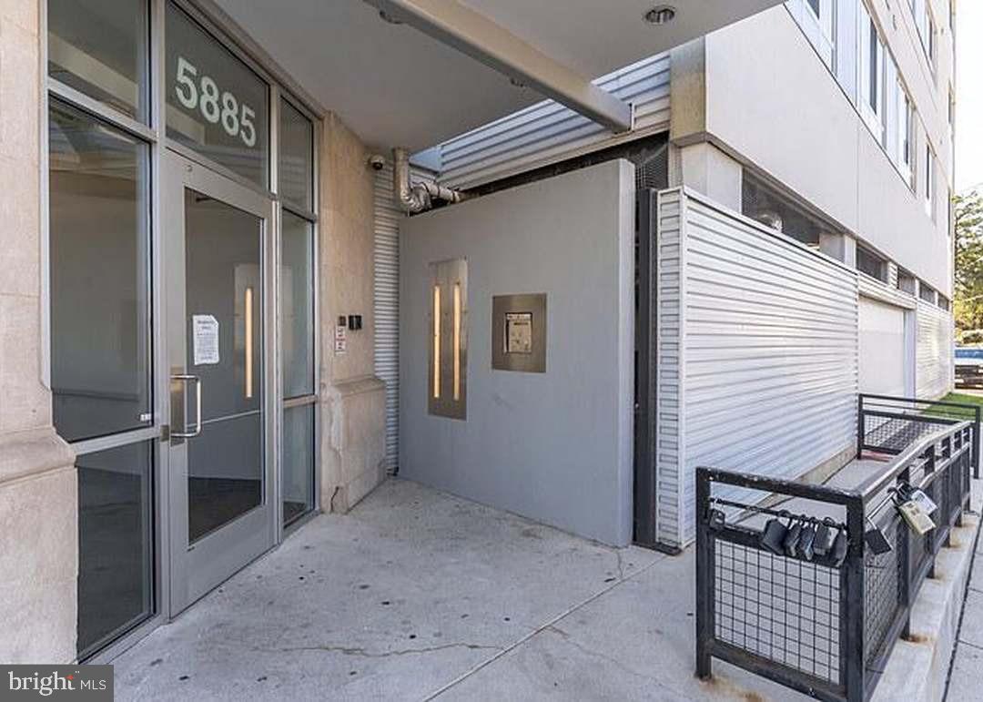 5885 COLORADO AVE NW #108, WASHINGTON, District Of Columbia 20011, 2 Bedrooms Bedrooms, ,1 BathroomBathrooms,Residential,For sale,5885 COLORADO AVE NW #108,DCDC2215802 MLS # DCDC2215802 5885 COLORADO AVE NW #108, WASHINGTON, District Of Columbia 20011, 2 Bedrooms Bedrooms, ,1 BathroomBathrooms,Residential,For sale,5885 COLORADO AVE NW #108,DCDC2215802 MLS # DCDC2215802