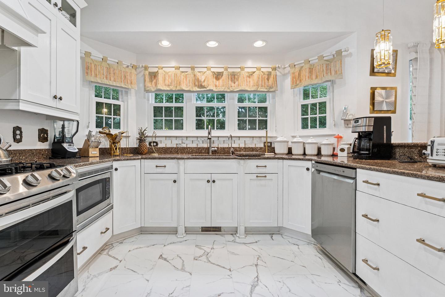 10201 N HAMPTON LN, FREDERICKSBURG, Virginia 22408, 4 Bedrooms Bedrooms, ,2 BathroomsBathrooms,Residential,For sale,10201 N HAMPTON LN,VASP2035588 MLS # VASP2035588