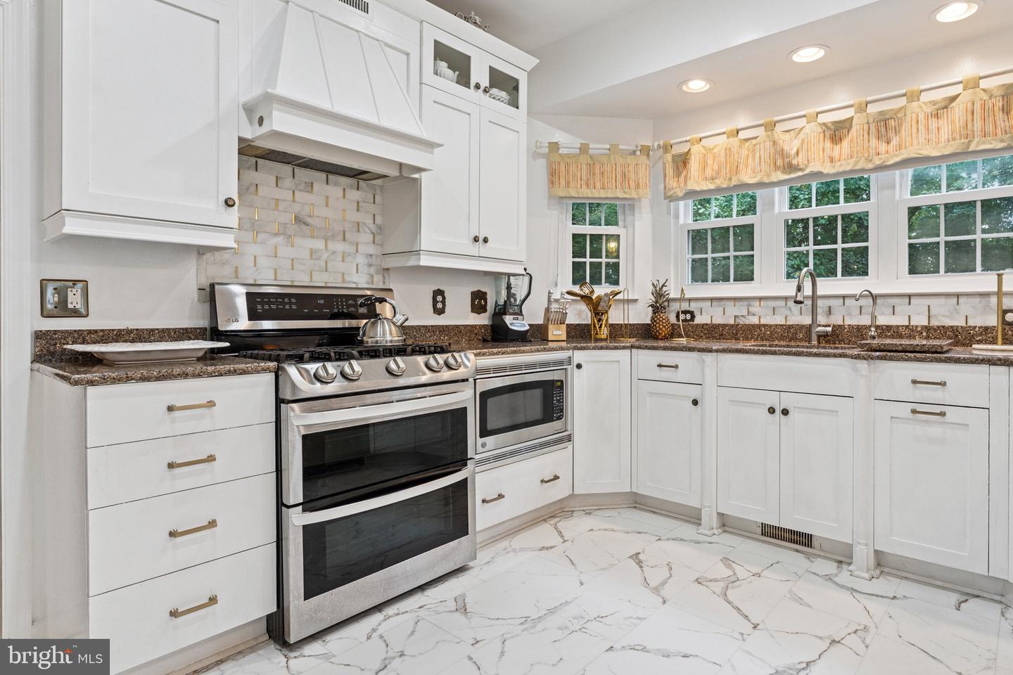 10201 N HAMPTON LN, FREDERICKSBURG, Virginia 22408, 4 Bedrooms Bedrooms, ,2 BathroomsBathrooms,Residential,For sale,10201 N HAMPTON LN,VASP2035588 MLS # VASP2035588