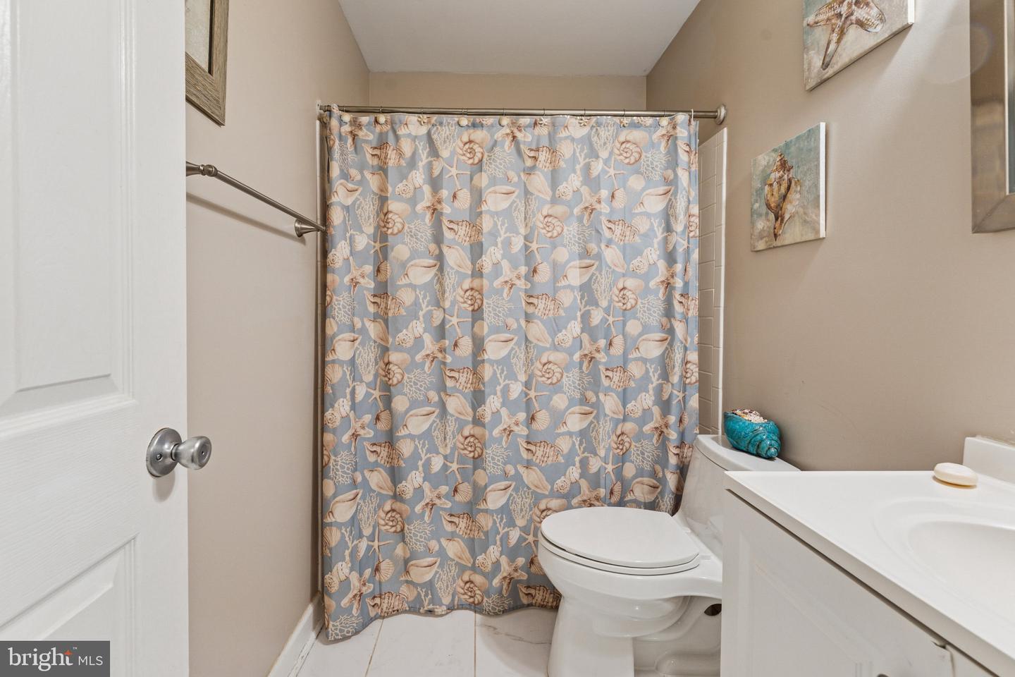 10201 N HAMPTON LN, FREDERICKSBURG, Virginia 22408, 4 Bedrooms Bedrooms, ,2 BathroomsBathrooms,Residential,For sale,10201 N HAMPTON LN,VASP2035588 MLS # VASP2035588