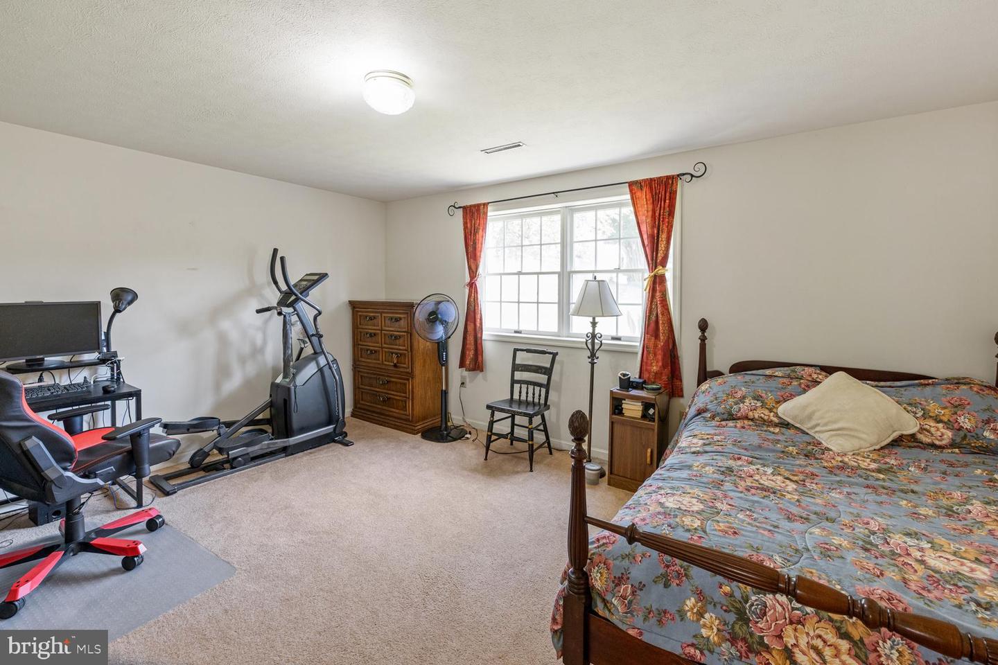 421 DICKERSON LN, STRASBURG, Virginia 22657, 3 Bedrooms Bedrooms, ,2 BathroomsBathrooms,Residential,For sale,421 DICKERSON LN,VASH2012282 MLS # VASH2012282