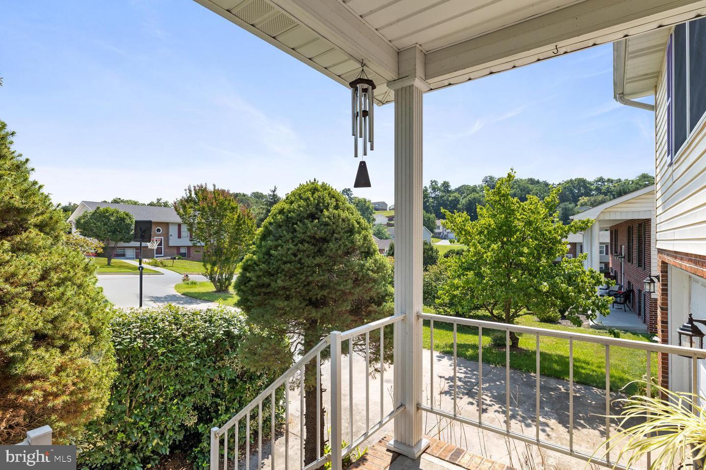 421 DICKERSON LN, STRASBURG, Virginia 22657, 3 Bedrooms Bedrooms, ,2 BathroomsBathrooms,Residential,For sale,421 DICKERSON LN,VASH2012282 MLS # VASH2012282