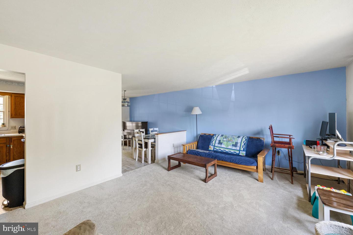 421 DICKERSON LN, STRASBURG, Virginia 22657, 3 Bedrooms Bedrooms, ,2 BathroomsBathrooms,Residential,For sale,421 DICKERSON LN,VASH2012282 MLS # VASH2012282