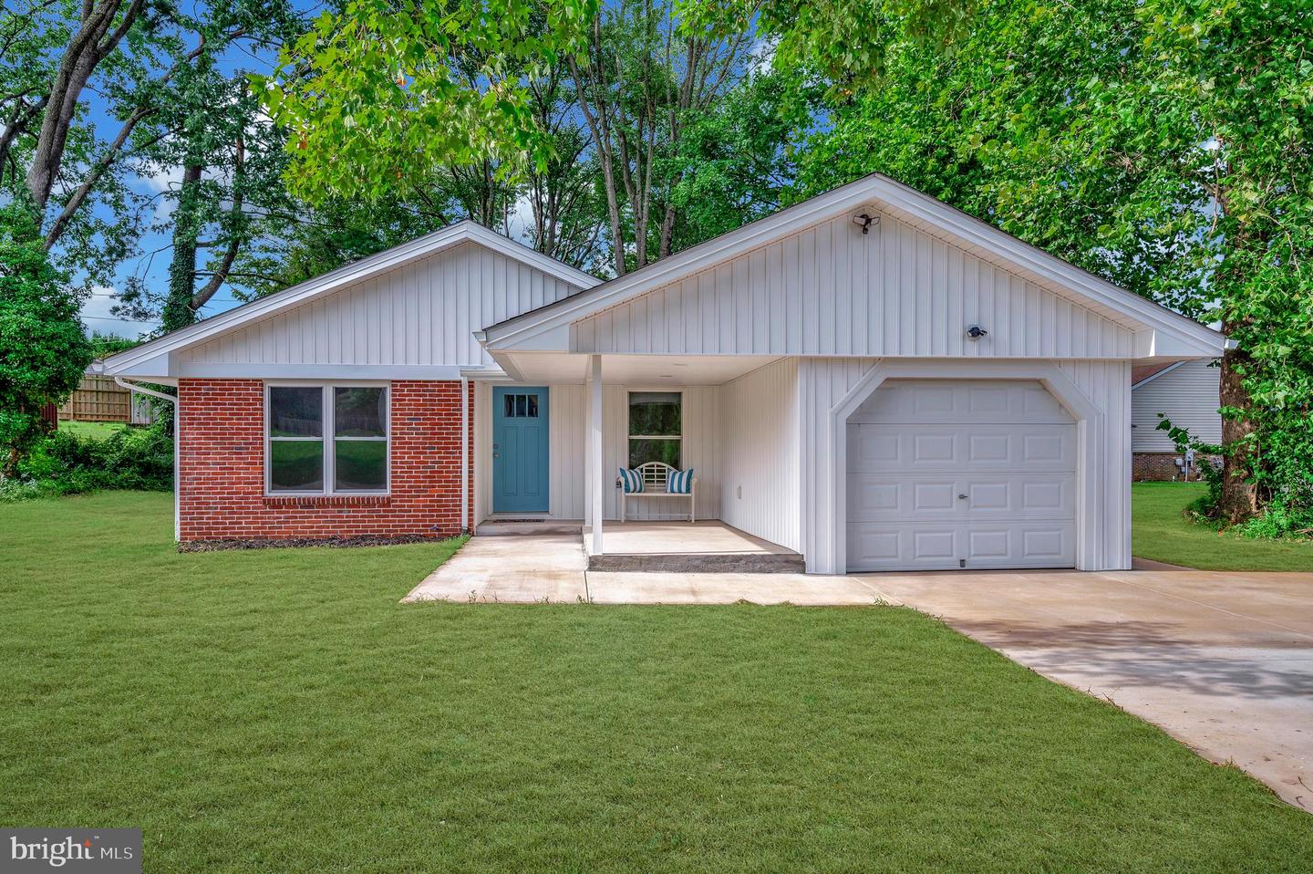 325 ELMWOOD DR, CULPEPER, Virginia 22701, 3 Bedrooms Bedrooms, ,2 BathroomsBathrooms,Residential,For sale,325 ELMWOOD DR,VACU2011380 MLS # VACU2011380