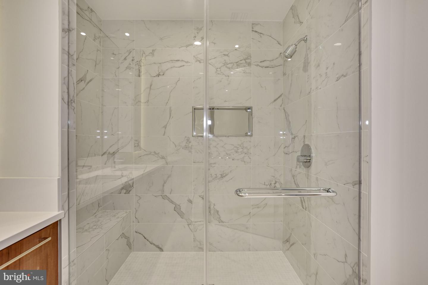 1650 SILVER HILL DR #2201, MCLEAN, Virginia 22102, 2 Bedrooms Bedrooms, ,2 BathroomsBathrooms,Residential,For sale,1650 SILVER HILL DR #2201,VAFX2262596 MLS # VAFX2262596