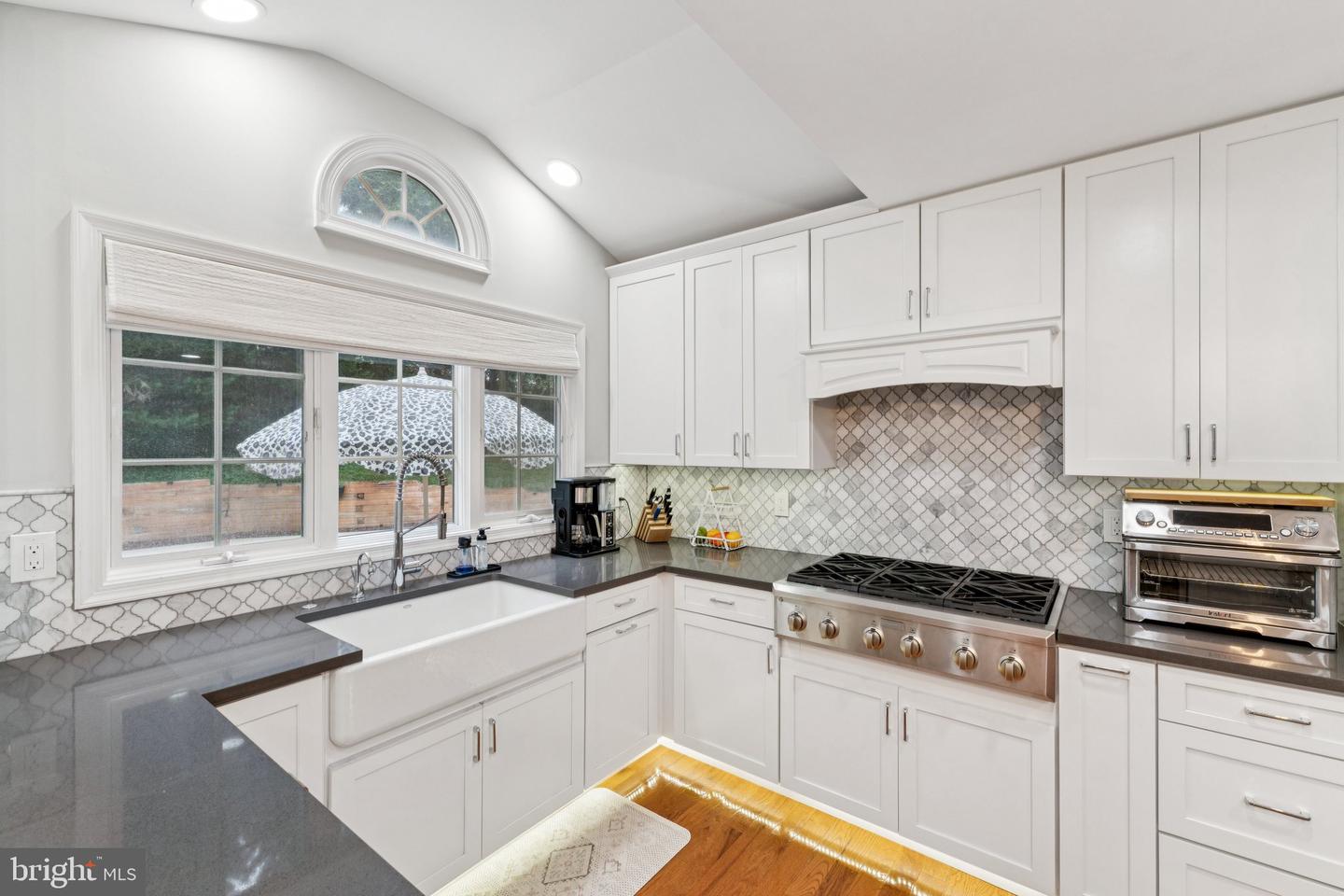 6128 BAYLISS PL, ALEXANDRIA, Virginia 22310, 5 Bedrooms Bedrooms, ,3 BathroomsBathrooms,Residential,For sale,6128 BAYLISS PL,VAFX2262650 MLS # VAFX2262650