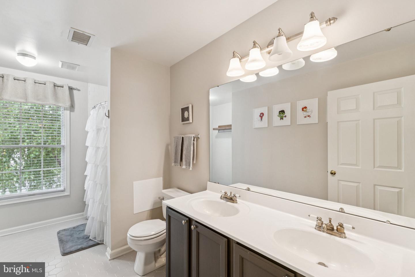6128 BAYLISS PL, ALEXANDRIA, Virginia 22310, 5 Bedrooms Bedrooms, ,3 BathroomsBathrooms,Residential,For sale,6128 BAYLISS PL,VAFX2262650 MLS # VAFX2262650
