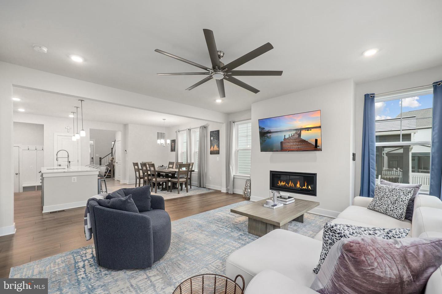 6403 HILLVIEW AVE, ALEXANDRIA, Virginia 22310, 5 Bedrooms Bedrooms, 18 Rooms Rooms,4 BathroomsBathrooms,Residential,For sale,6403 HILLVIEW AVE,VAFX2262682 MLS # VAFX2262682