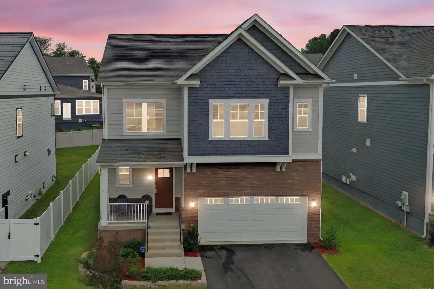 6403 HILLVIEW AVE, ALEXANDRIA, Virginia 22310, 5 Bedrooms Bedrooms, 18 Rooms Rooms,4 BathroomsBathrooms,Residential,For sale,6403 HILLVIEW AVE,VAFX2262682 MLS # VAFX2262682