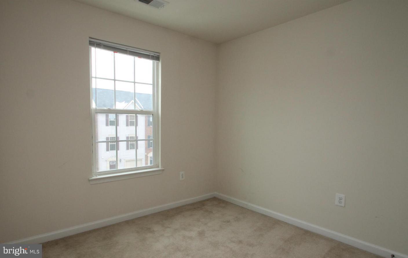 313 BRENTON RD #40, FREDERICKSBURG, Virginia 22405, 3 Bedrooms Bedrooms, ,2 BathroomsBathrooms,Residential,For sale,313 BRENTON RD #40,VAST2042030 MLS # VAST2042030