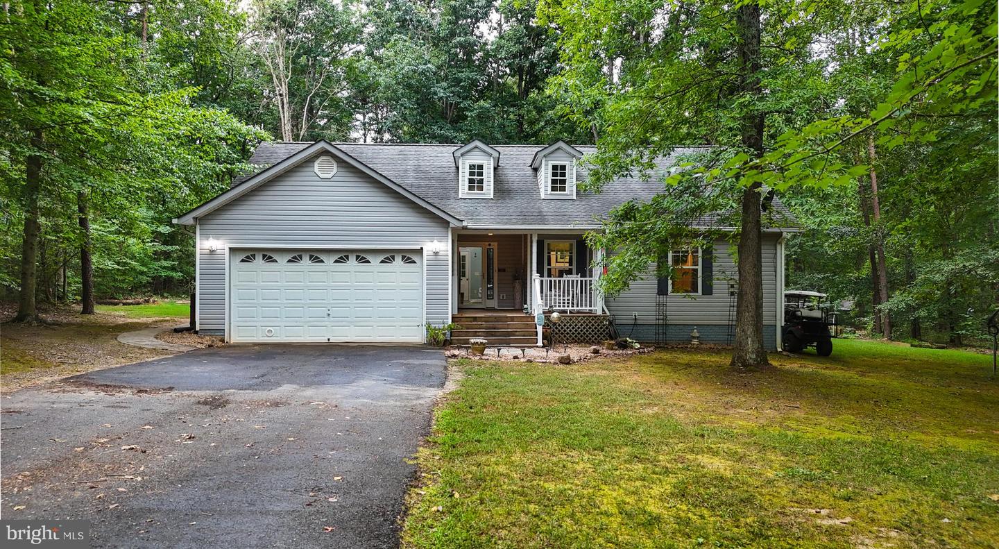 41 LAKESHORE LN, MINERAL, Virginia 23117, 3 Bedrooms Bedrooms, 5 Rooms Rooms,2 BathroomsBathrooms,Residential,For sale,41 LAKESHORE LN,VALA2008474 MLS # VALA2008474