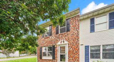 369 NANSEMOND ST SE, LEESBURG, Virginia 20175, 4 Bedrooms Bedrooms, ,3 BathroomsBathrooms,Residential,For sale,369 NANSEMOND ST SE,VALO2105116 MLS # VALO2105116