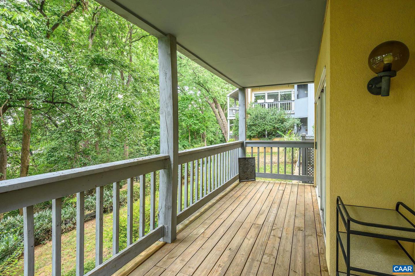 207 NW 2ND ST #D, CHARLOTTESVILLE, Virginia 22902, 2 Bedrooms Bedrooms, ,1 BathroomBathrooms,Residential,For sale,207 NW 2ND ST #D,668084 MLS # 668084