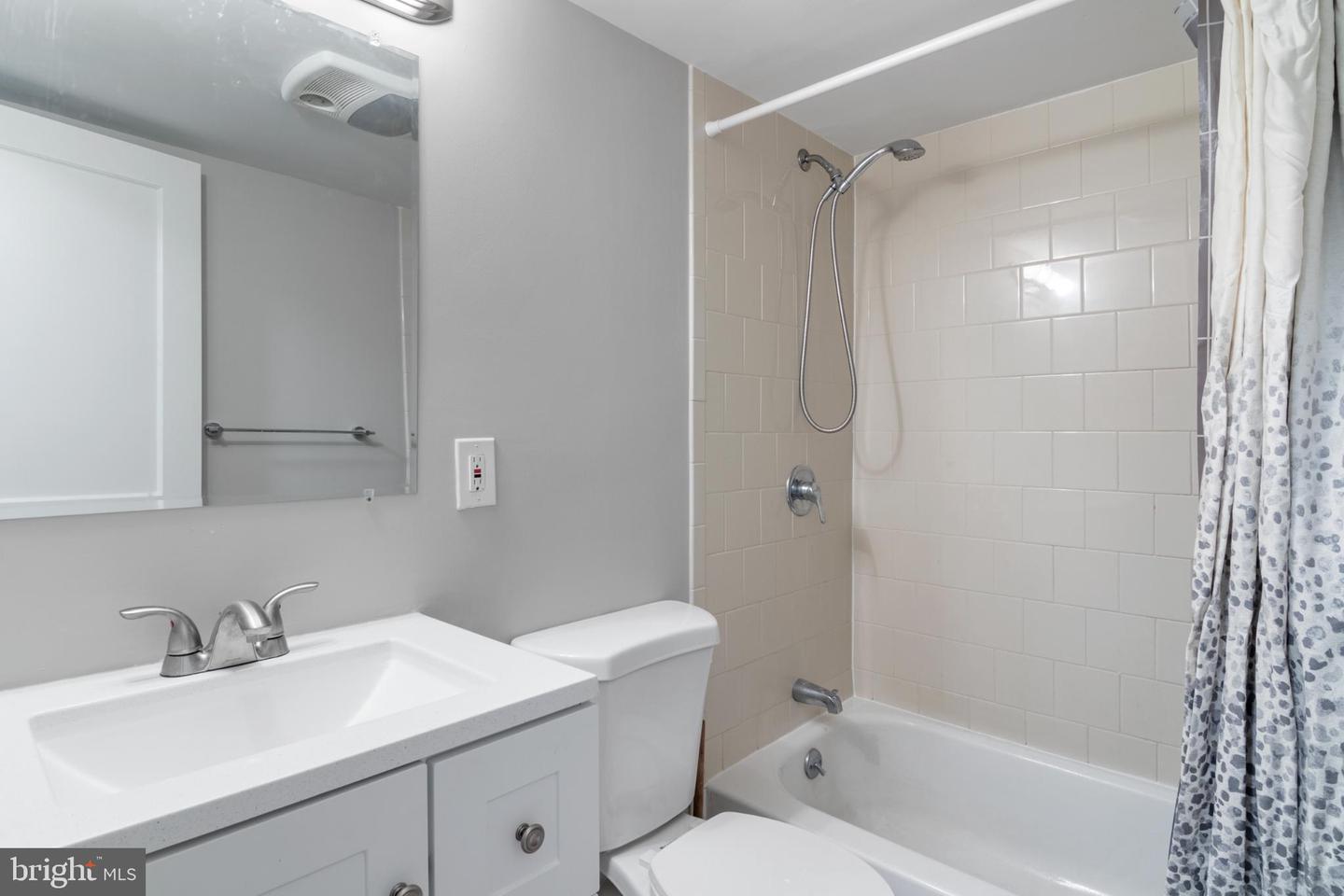 1708 NEWTON ST NW #104, WASHINGTON, District Of Columbia 20010, 1 Bedroom Bedrooms, 2 Rooms Rooms,1 BathroomBathrooms,Residential,For sale,1708 NEWTON ST NW #104,DCDC2216444 MLS # DCDC2216444 1708 NEWTON ST NW #104, WASHINGTON, District Of Columbia 20010, 1 Bedroom Bedrooms, 2 Rooms Rooms,1 BathroomBathrooms,Residential,For sale,1708 NEWTON ST NW #104,DCDC2216444 MLS # DCDC2216444