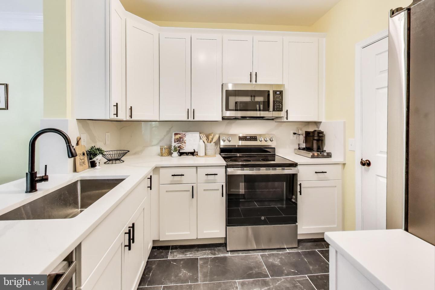 1571 SPRING GATE DR #6208, MCLEAN, Virginia 22102, 2 Bedrooms Bedrooms, ,2 BathroomsBathrooms,Residential,For sale,1571 SPRING GATE DR #6208,VAFX2262928 MLS # VAFX2262928