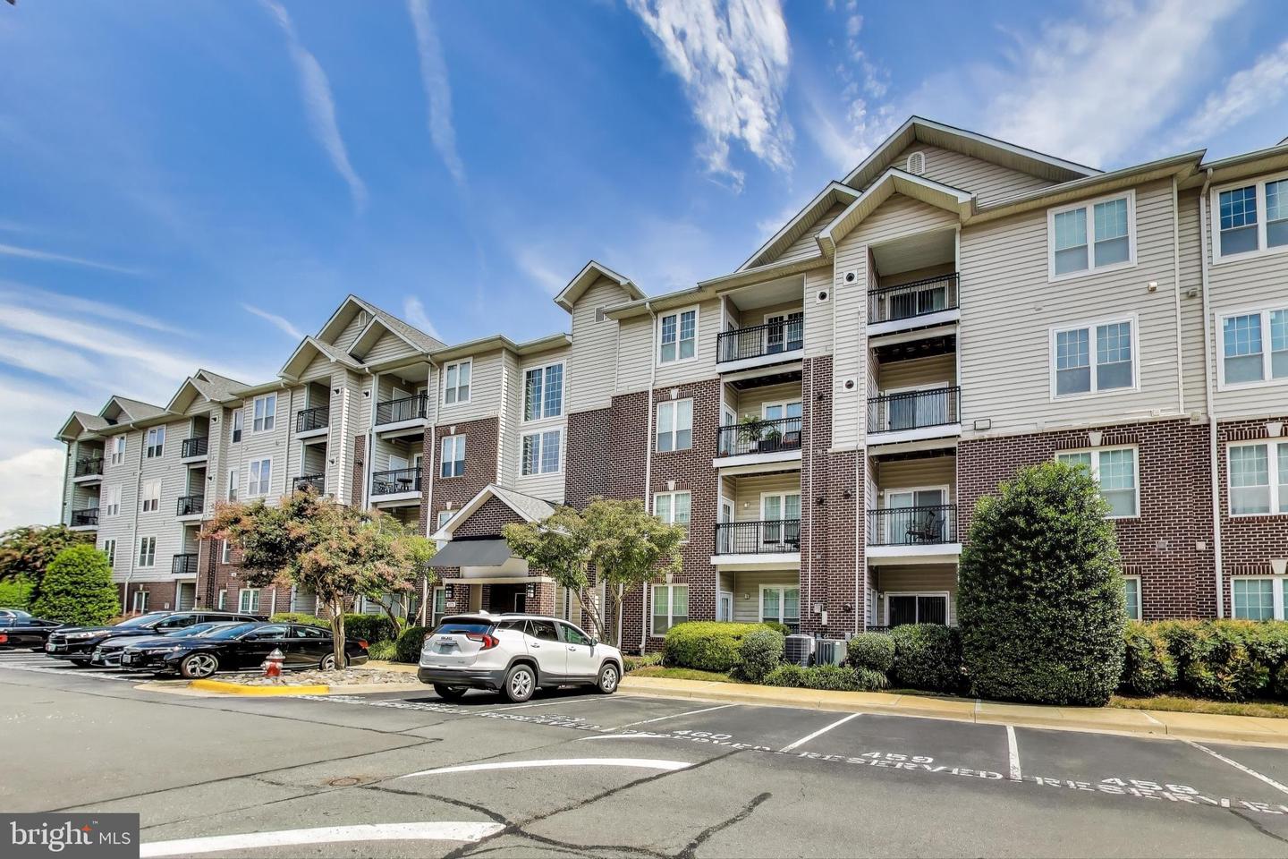1571 SPRING GATE DR #6208, MCLEAN, Virginia 22102, 2 Bedrooms Bedrooms, ,2 BathroomsBathrooms,Residential,For sale,1571 SPRING GATE DR #6208,VAFX2262928 MLS # VAFX2262928