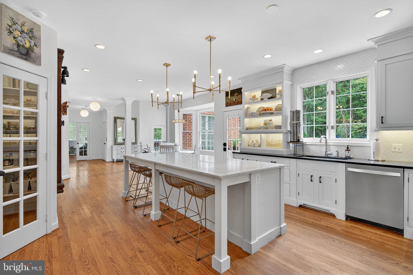 7534 CANNONEER CT E, WARRENTON, Virginia 20186, 6 Bedrooms Bedrooms, ,4 BathroomsBathrooms,Residential,For sale,7534 CANNONEER CT E,VAFQ2018018 MLS # VAFQ2018018