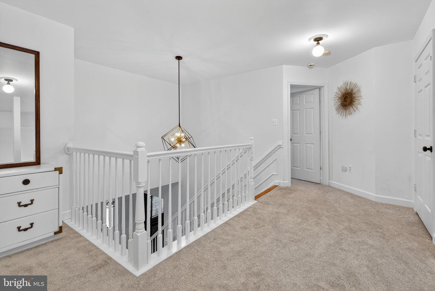 7534 CANNONEER CT E, WARRENTON, Virginia 20186, 6 Bedrooms Bedrooms, ,4 BathroomsBathrooms,Residential,For sale,7534 CANNONEER CT E,VAFQ2018018 MLS # VAFQ2018018