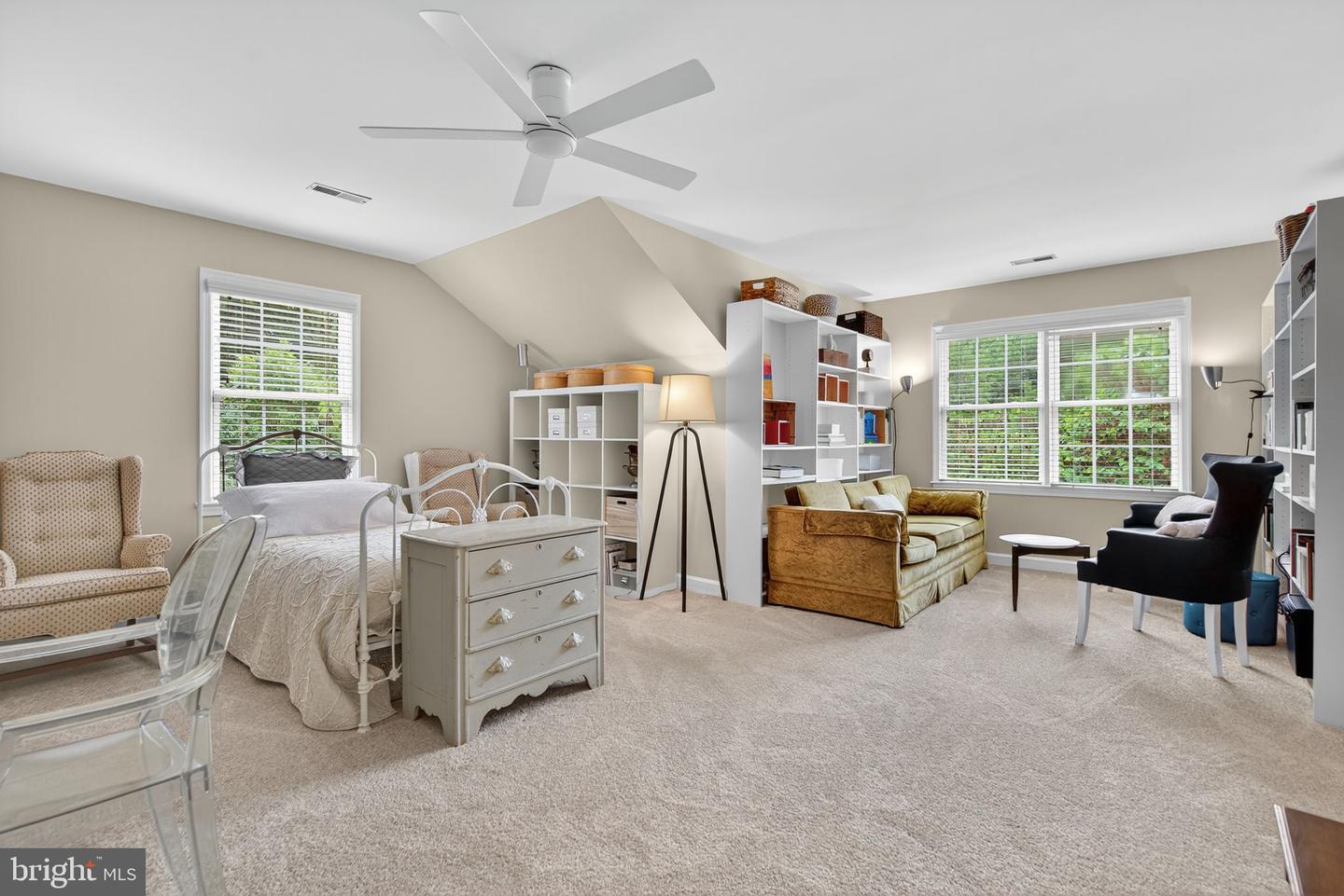 7534 CANNONEER CT E, WARRENTON, Virginia 20186, 6 Bedrooms Bedrooms, ,4 BathroomsBathrooms,Residential,For sale,7534 CANNONEER CT E,VAFQ2018018 MLS # VAFQ2018018