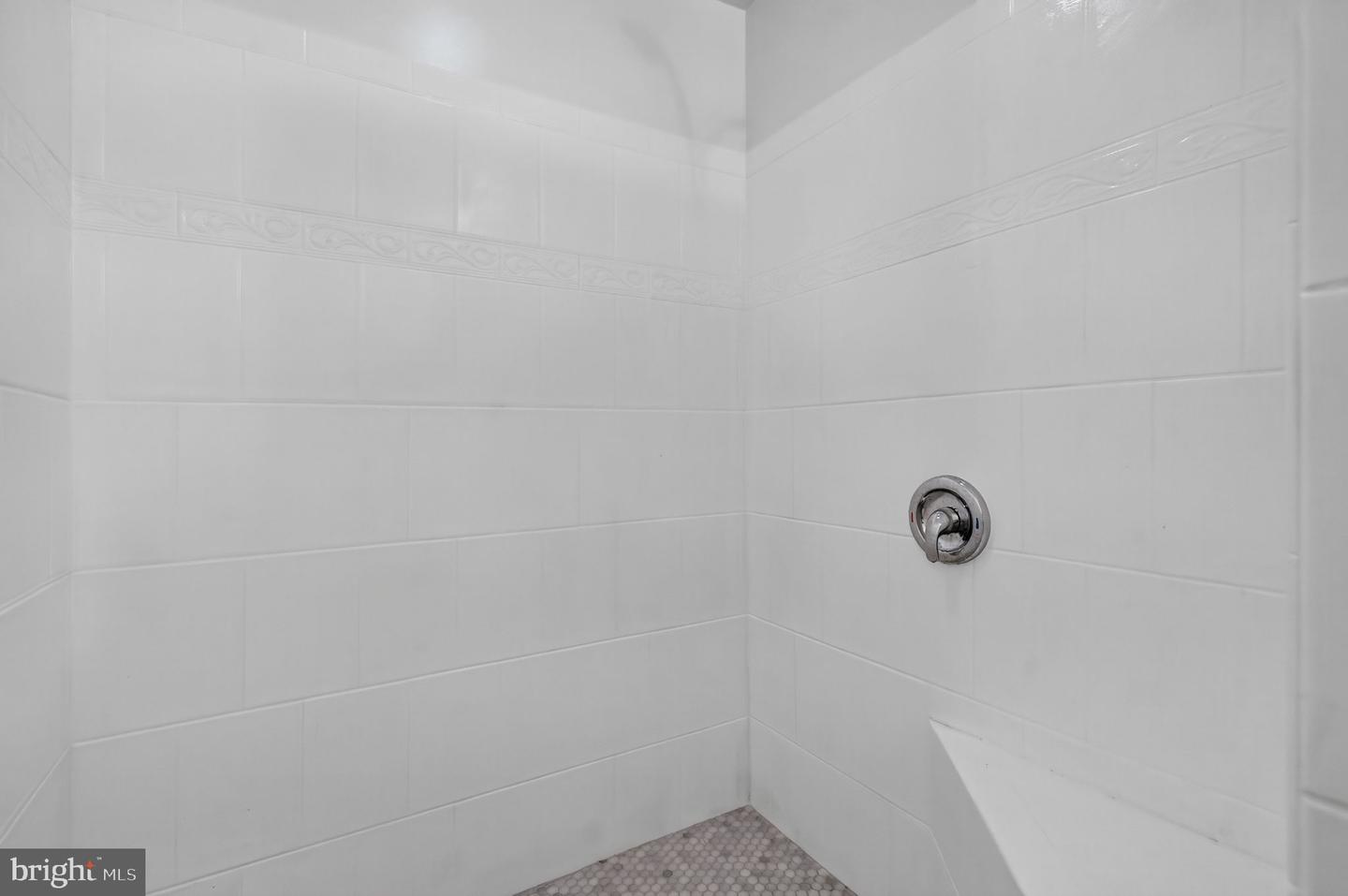 7534 CANNONEER CT E, WARRENTON, Virginia 20186, 6 Bedrooms Bedrooms, ,4 BathroomsBathrooms,Residential,For sale,7534 CANNONEER CT E,VAFQ2018018 MLS # VAFQ2018018