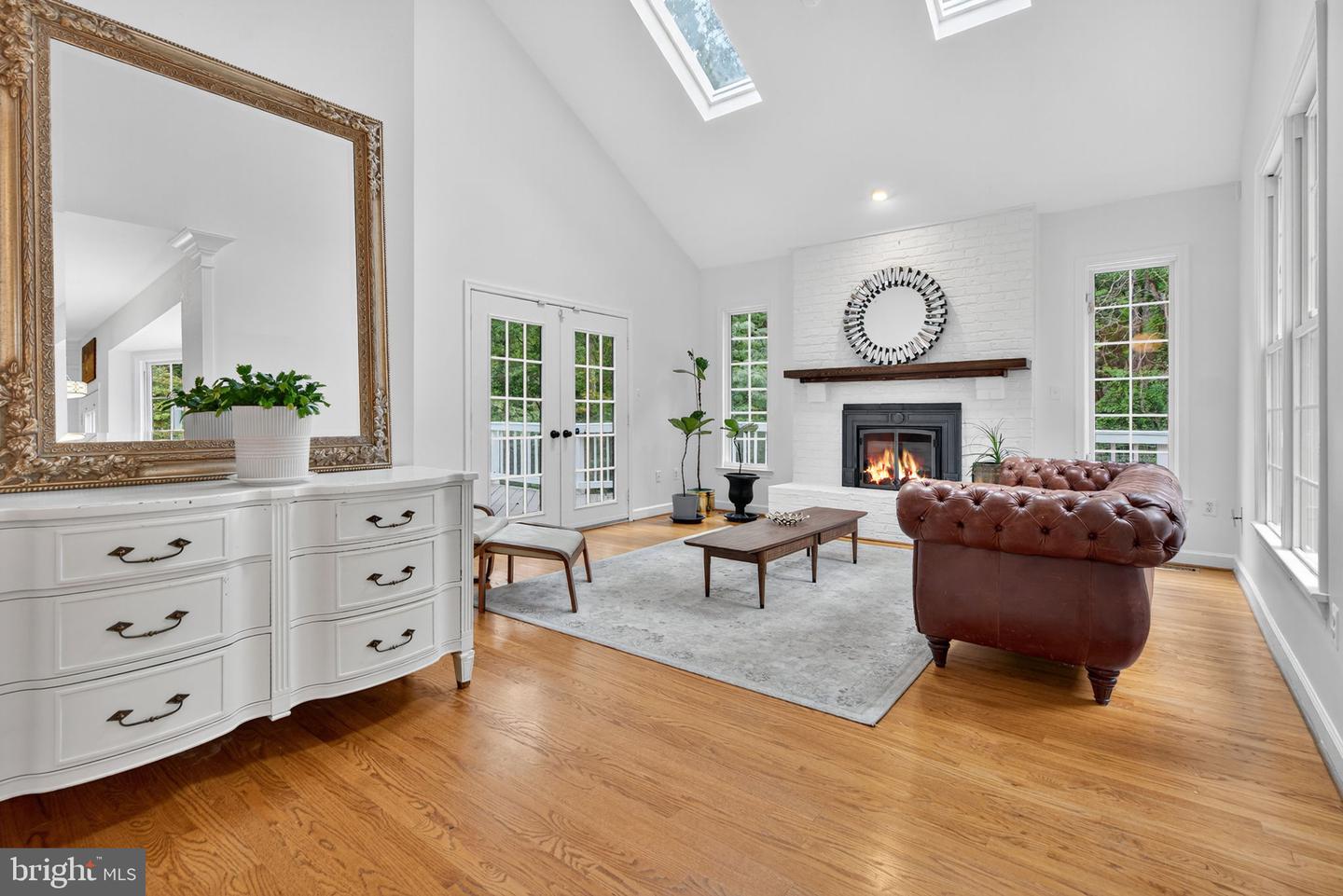 7534 CANNONEER CT E, WARRENTON, Virginia 20186, 6 Bedrooms Bedrooms, ,4 BathroomsBathrooms,Residential,For sale,7534 CANNONEER CT E,VAFQ2018018 MLS # VAFQ2018018