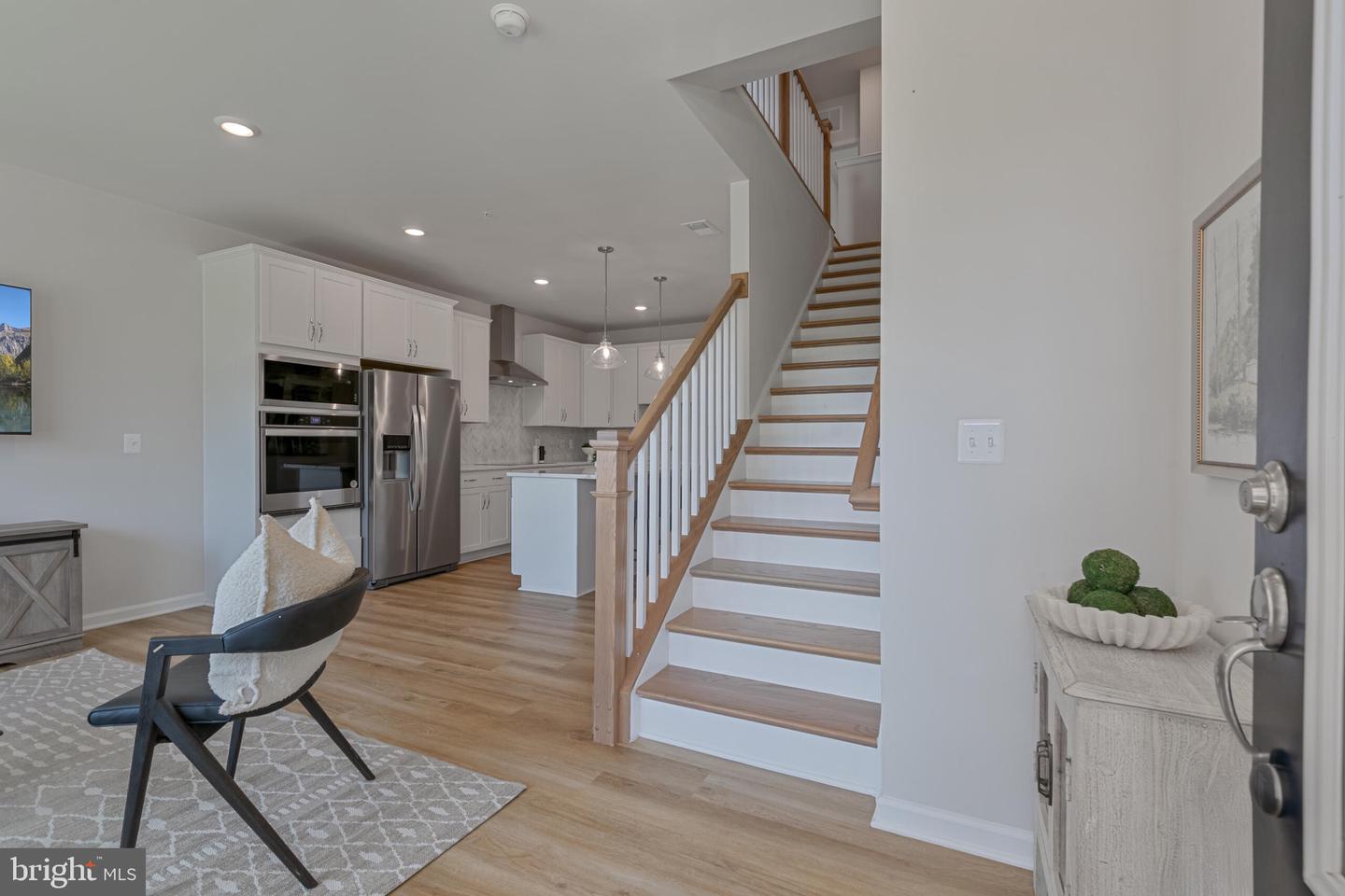 1008 GALENA TER NE, LEESBURG, Virginia 20176, 3 Bedrooms Bedrooms, 6 Rooms Rooms,2 BathroomsBathrooms,Residential,For sale,1008 GALENA TER NE,VALO2105212 MLS # VALO2105212