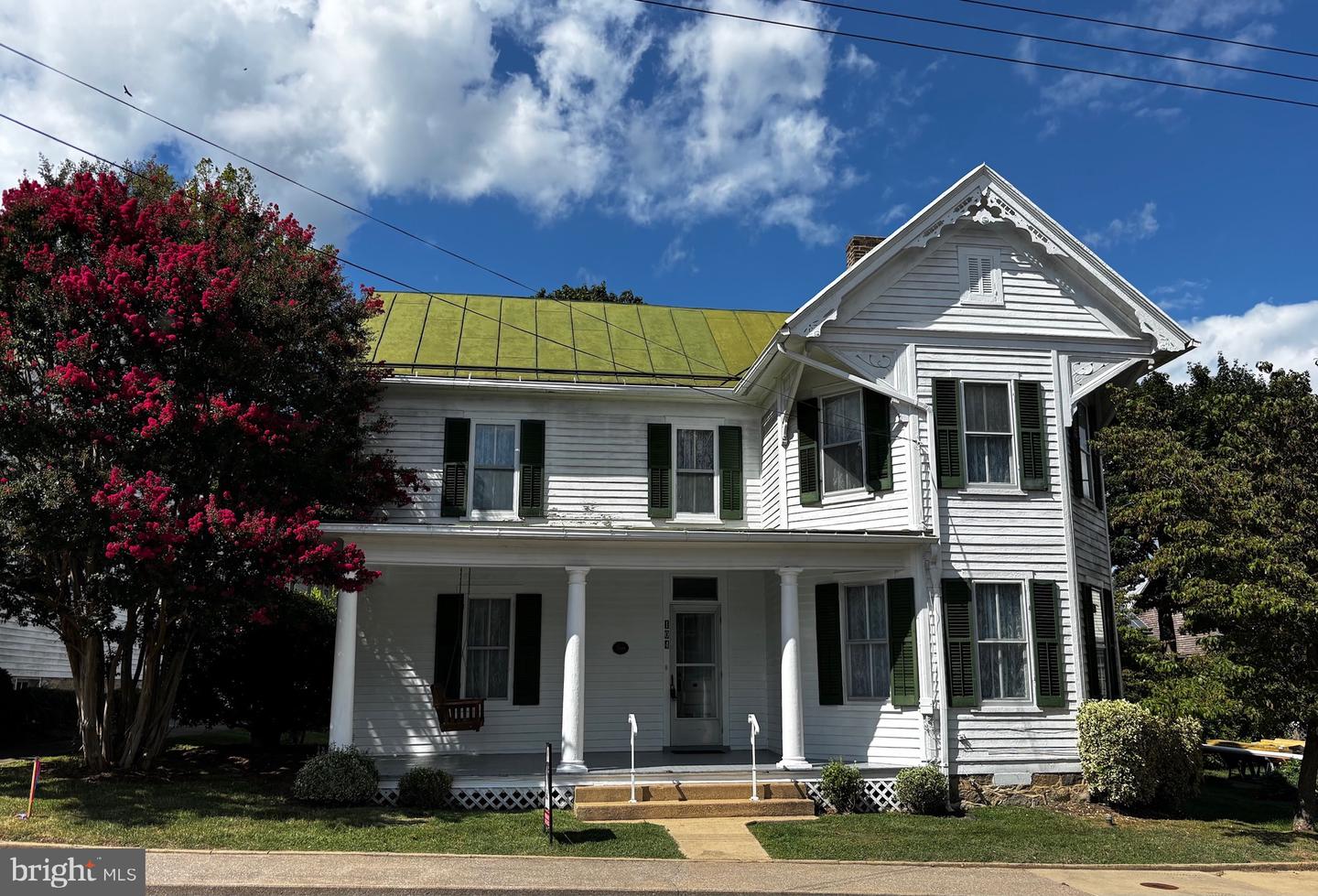 104 S HIGH, EDINBURG, Virginia 22824, 4 Bedrooms Bedrooms, ,1 BathroomBathrooms,Residential,For sale,104 S HIGH,VASH2012312 MLS # VASH2012312