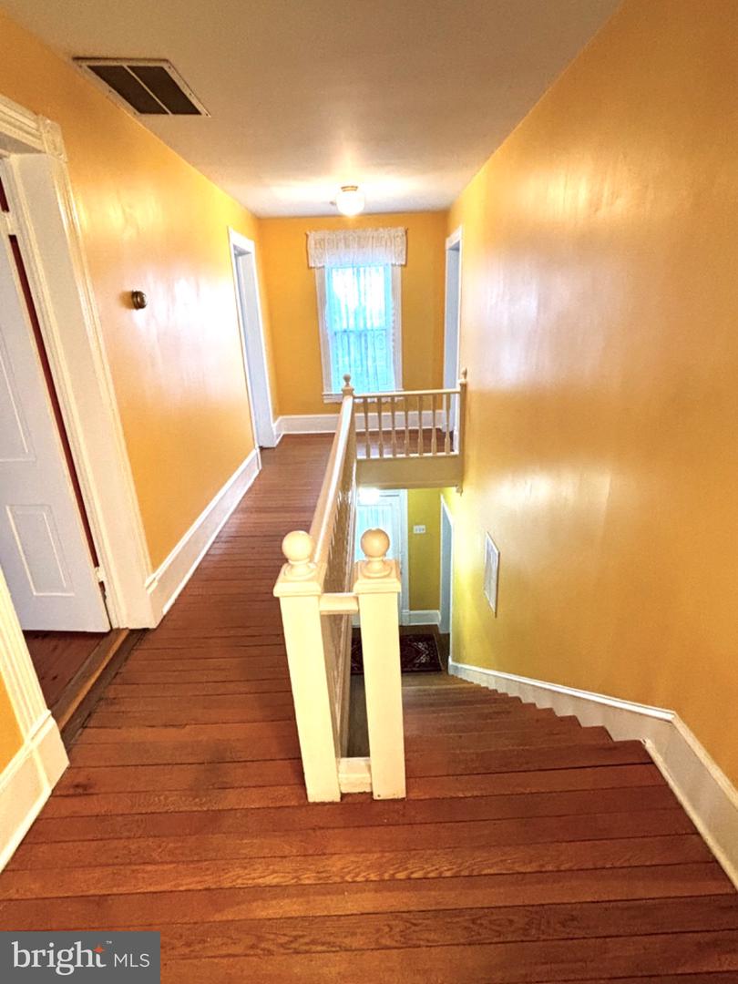 104 S HIGH, EDINBURG, Virginia 22824, 4 Bedrooms Bedrooms, ,1 BathroomBathrooms,Residential,For sale,104 S HIGH,VASH2012312 MLS # VASH2012312