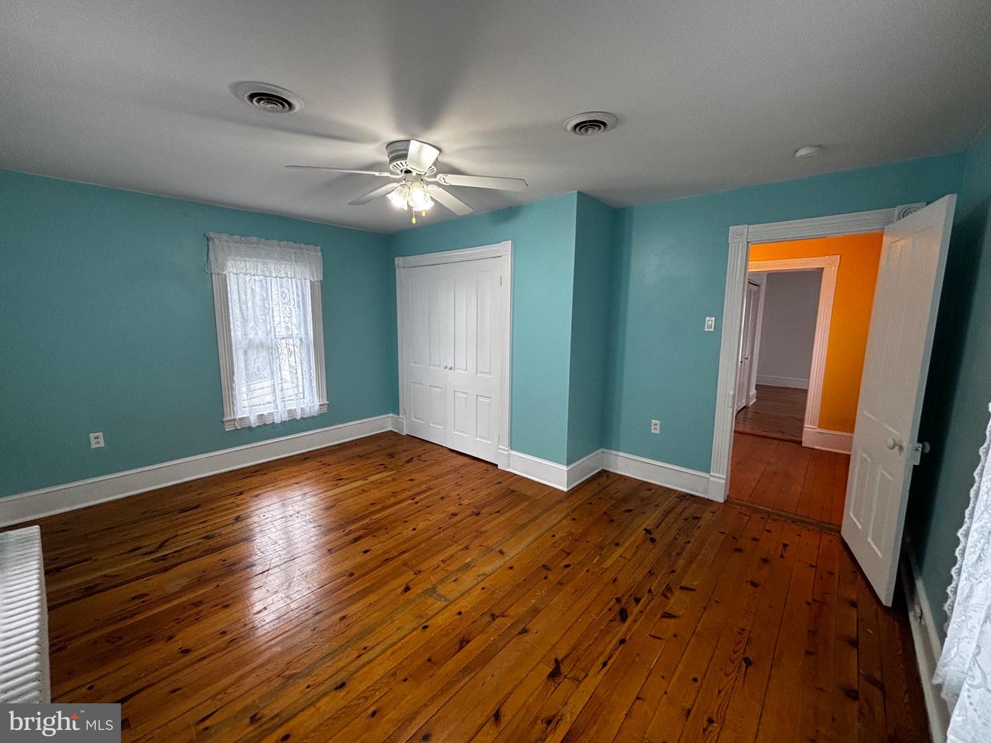 104 S HIGH, EDINBURG, Virginia 22824, 4 Bedrooms Bedrooms, ,1 BathroomBathrooms,Residential,For sale,104 S HIGH,VASH2012312 MLS # VASH2012312