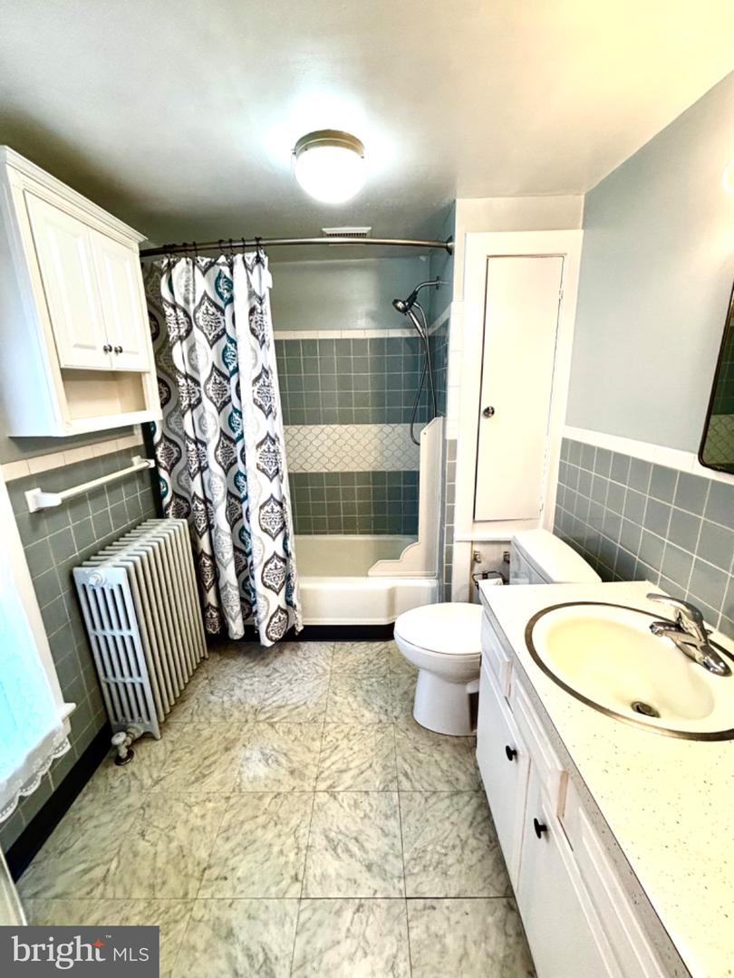 104 S HIGH, EDINBURG, Virginia 22824, 4 Bedrooms Bedrooms, ,1 BathroomBathrooms,Residential,For sale,104 S HIGH,VASH2012312 MLS # VASH2012312