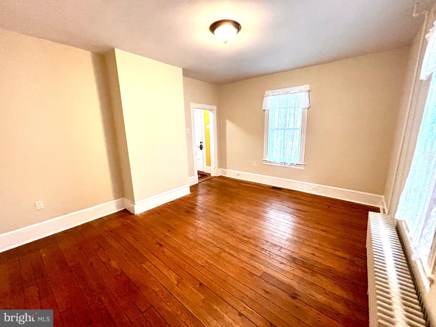 104 S HIGH, EDINBURG, Virginia 22824, 4 Bedrooms Bedrooms, ,1 BathroomBathrooms,Residential,For sale,104 S HIGH,VASH2012312 MLS # VASH2012312