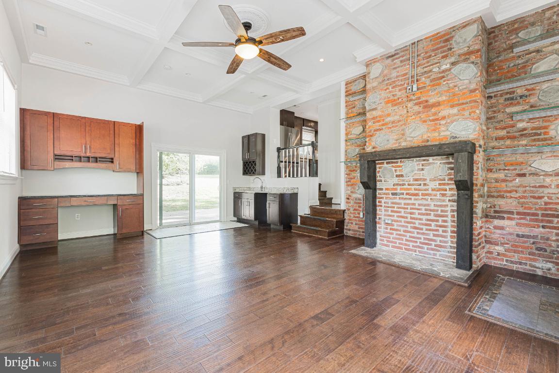 4211 DOWNING ST, ANNANDALE, Virginia 22003, 5 Bedrooms Bedrooms, 9 Rooms Rooms,4 BathroomsBathrooms,Residential,For sale,4211 DOWNING ST,VAFX2263028 MLS # VAFX2263028