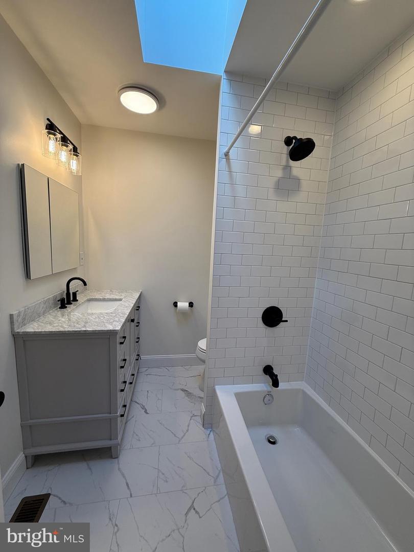 4610 9TH ST NW, WASHINGTON, District Of Columbia 20011, 4 Bedrooms Bedrooms, ,3 BathroomsBathrooms,Residential,For sale,4610 9TH ST NW,DCDC2216582 MLS # DCDC2216582