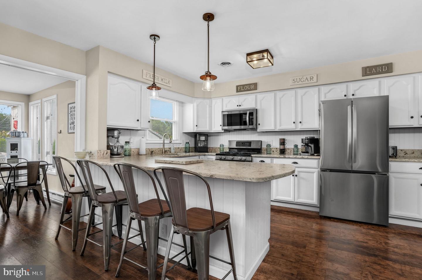 4192 SUNRISE DRIVE CIR, CHINCOTEAGUE ISLAND, Virginia 23336, 2 Bedrooms Bedrooms, ,3 BathroomsBathrooms,Residential,For sale,4192 SUNRISE DRIVE CIR,VAAC2002182 MLS # VAAC2002182