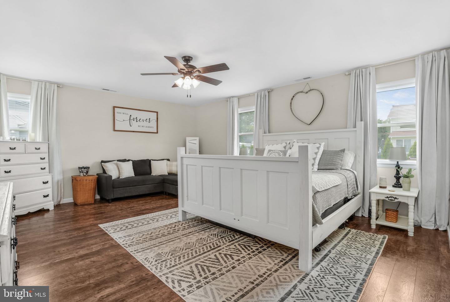 4192 SUNRISE DRIVE CIR, CHINCOTEAGUE ISLAND, Virginia 23336, 2 Bedrooms Bedrooms, ,3 BathroomsBathrooms,Residential,For sale,4192 SUNRISE DRIVE CIR,VAAC2002182 MLS # VAAC2002182