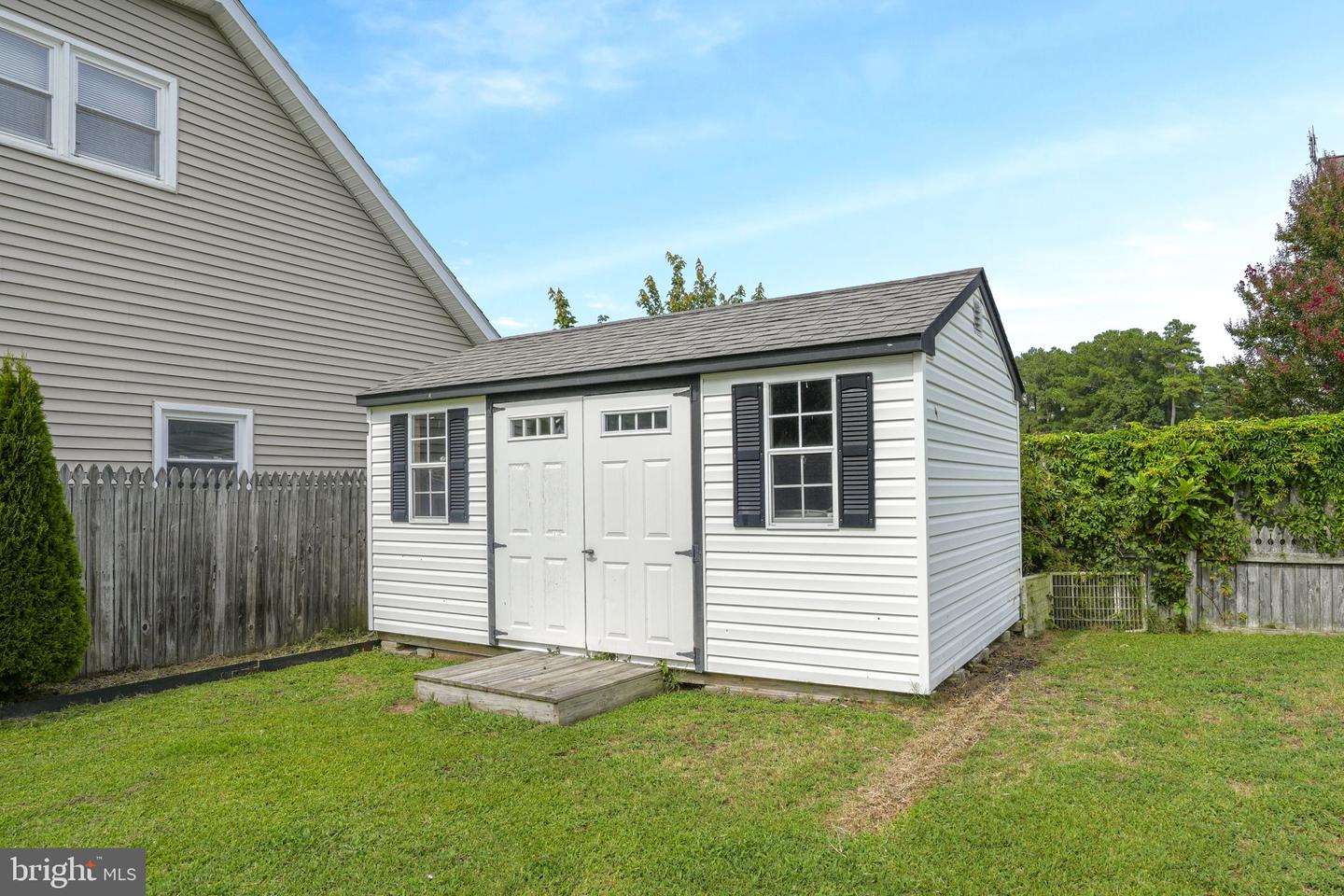 4192 SUNRISE DRIVE CIR, CHINCOTEAGUE ISLAND, Virginia 23336, 2 Bedrooms Bedrooms, ,3 BathroomsBathrooms,Residential,For sale,4192 SUNRISE DRIVE CIR,VAAC2002182 MLS # VAAC2002182