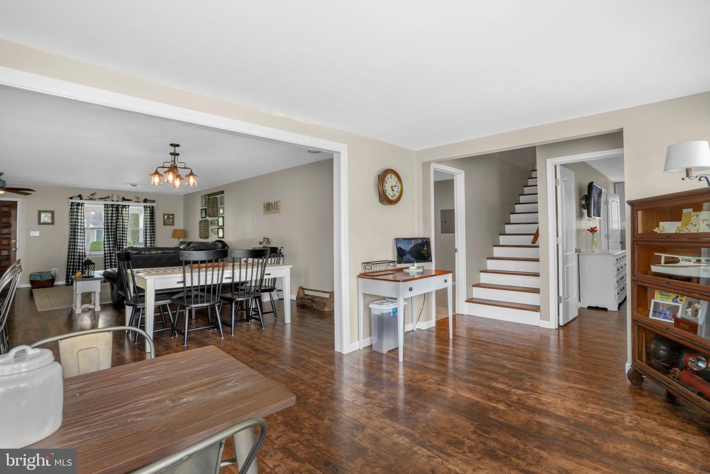 4192 SUNRISE DRIVE CIR, CHINCOTEAGUE ISLAND, Virginia 23336, 2 Bedrooms Bedrooms, ,3 BathroomsBathrooms,Residential,For sale,4192 SUNRISE DRIVE CIR,VAAC2002182 MLS # VAAC2002182