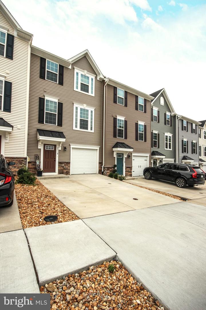 8718 STEVENSON LN, SPOTSYLVANIA, Virginia 22553, 3 Bedrooms Bedrooms, ,2 BathroomsBathrooms,Residential,For sale,8718 STEVENSON LN,VASP2035774 MLS # VASP2035774