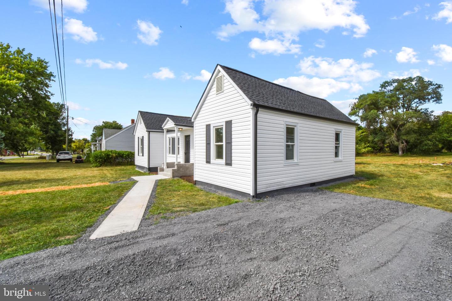 11375 PORT REPUBLIC RD, PORT REPUBLIC, Virginia 24471, 3 Bedrooms Bedrooms, 5 Rooms Rooms,2 BathroomsBathrooms,Residential,For sale,11375 PORT REPUBLIC RD,VARO2002520 MLS # VARO2002520