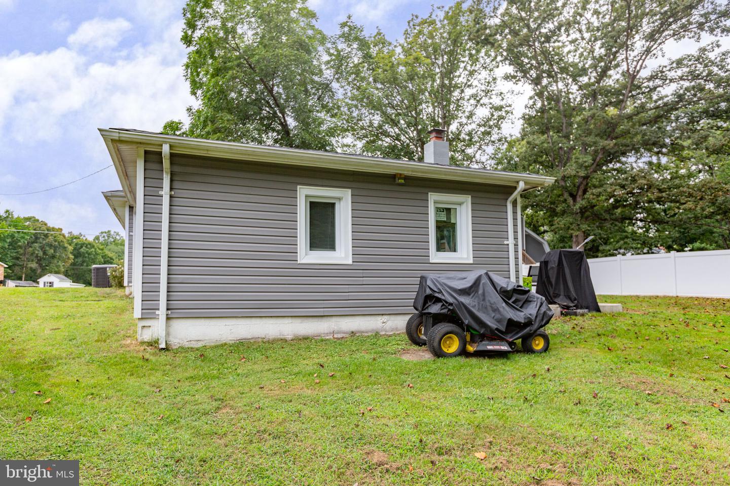 12423 SPOTSWOOD FURNACE RD, FREDERICKSBURG, Virginia 22407, 3 Bedrooms Bedrooms, ,2 BathroomsBathrooms,Residential,For sale,12423 SPOTSWOOD FURNACE RD,VASP2035776 MLS # VASP2035776