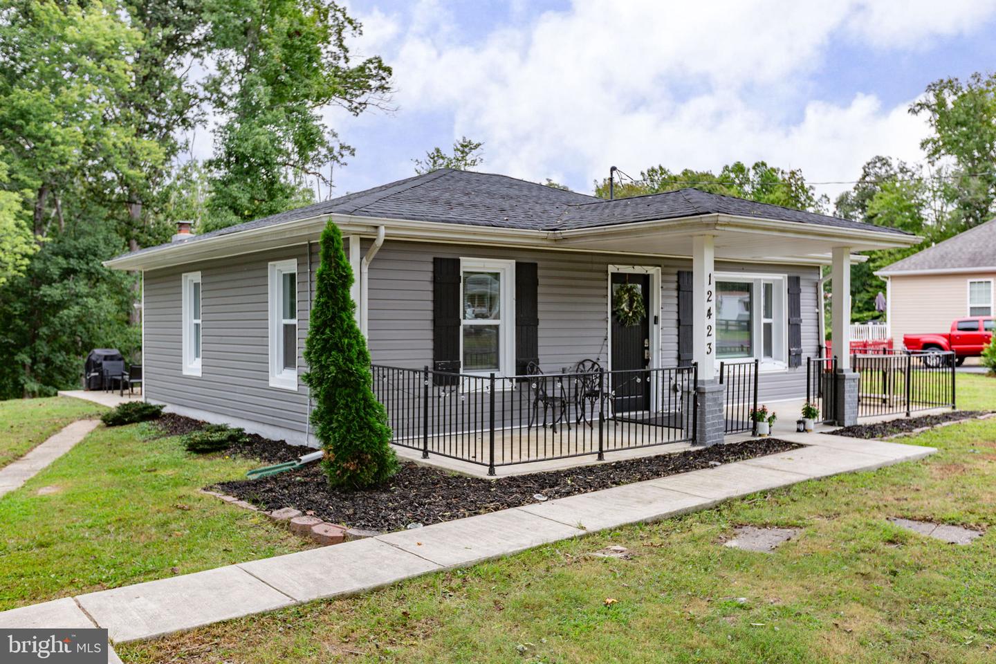 12423 SPOTSWOOD FURNACE RD, FREDERICKSBURG, Virginia 22407, 3 Bedrooms Bedrooms, ,2 BathroomsBathrooms,Residential,For sale,12423 SPOTSWOOD FURNACE RD,VASP2035776 MLS # VASP2035776