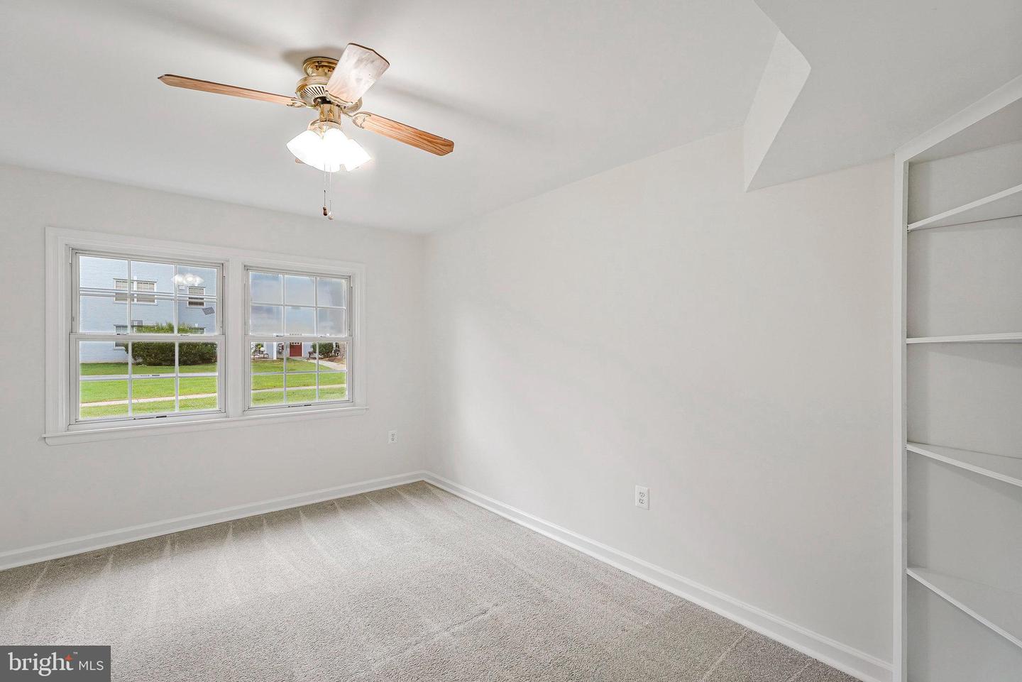 9451 FAIRFAX BLVD #102, FAIRFAX, Virginia 22031, 2 Bedrooms Bedrooms, ,1 BathroomBathrooms,Residential,For sale,9451 FAIRFAX BLVD #102,VAFC2006868 MLS # VAFC2006868