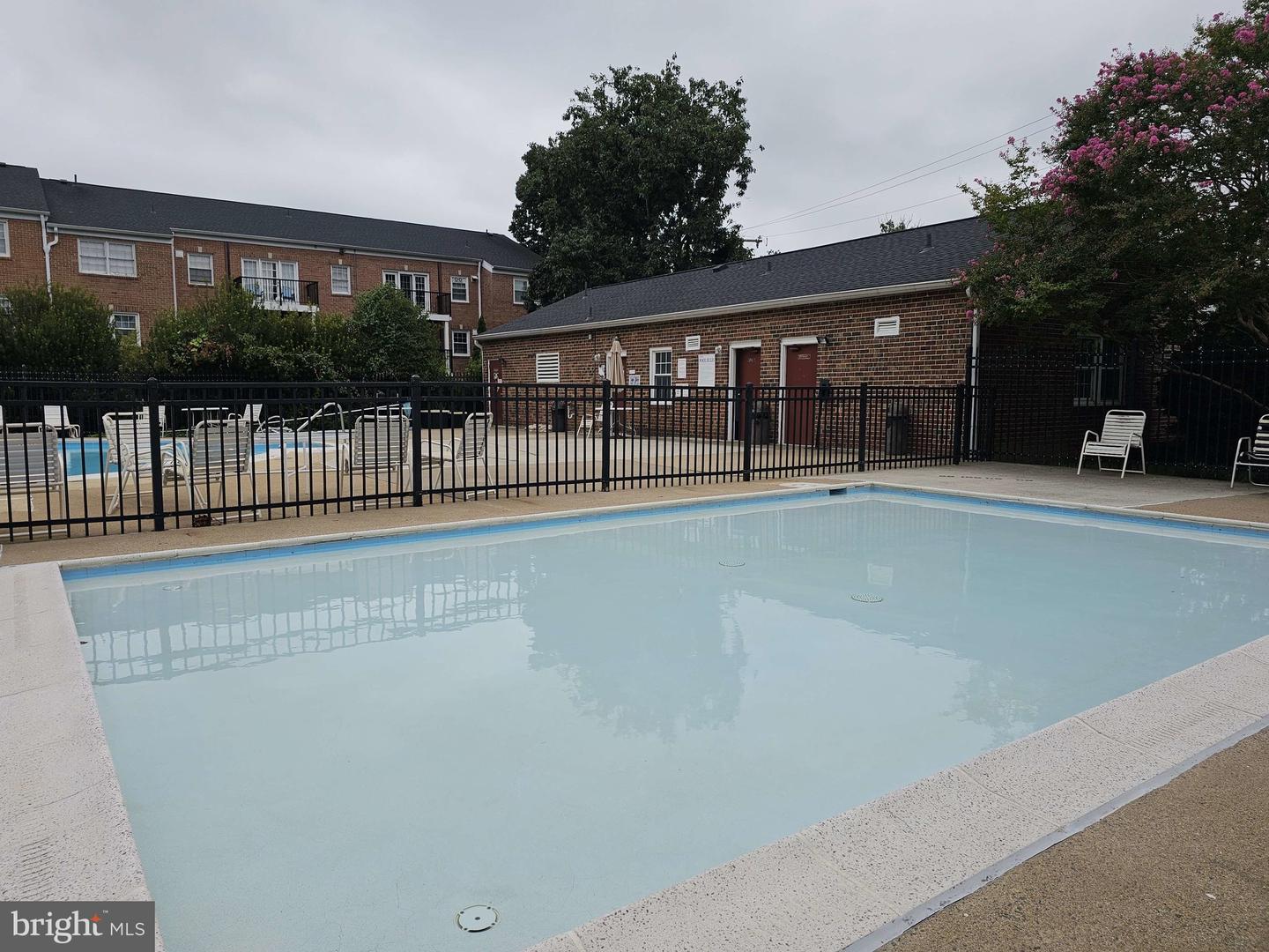 9451 FAIRFAX BLVD #102, FAIRFAX, Virginia 22031, 2 Bedrooms Bedrooms, ,1 BathroomBathrooms,Residential,For sale,9451 FAIRFAX BLVD #102,VAFC2006868 MLS # VAFC2006868